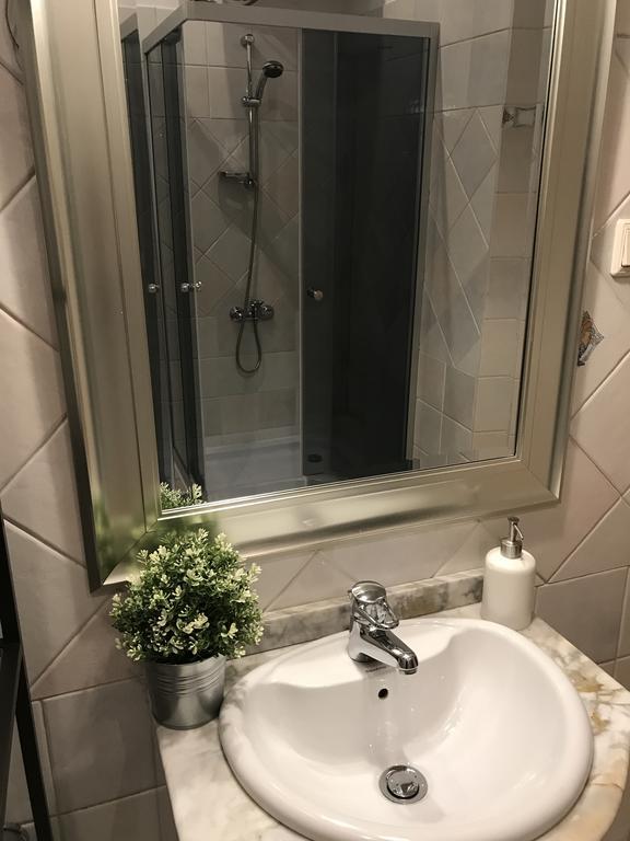 Czarna Kawka Apartamenty Krakau Exterior foto